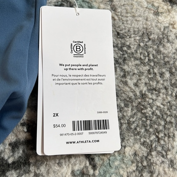 Athleta Elation V-Neck Crop - Picture 6 of 10